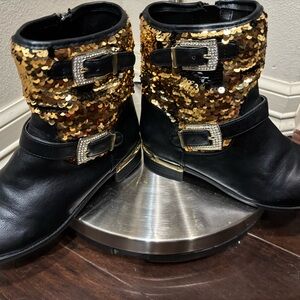Vince Camuto Little Girl’s Winika Black and Gold Sequin Moto Boots Sz 2M